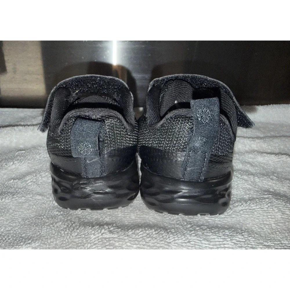 Nike Revolution‎ 6 Baby Boy's Athletic Shoes Size 4C Black